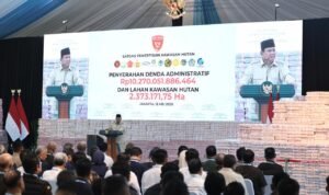 Demi Sederhanakan Izin Usaha, Prabowo Minta Pembentukan Satgas Percepatan Deregulasi