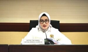 Wakil Ketua Komisi IX DPR RI Putih Sari dari Fraksi Partai Gerindra Ancaman TB dan HIVAIDS di Kupang, Dorong Dukungan Psikososial bagi Pasien